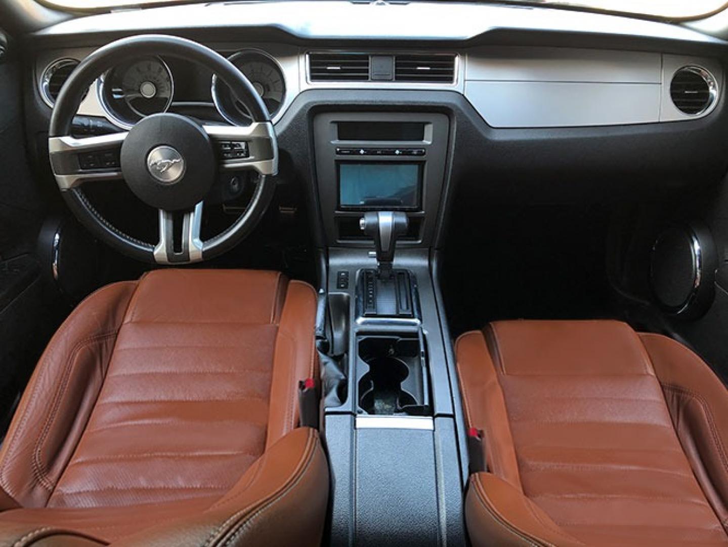 2010 Ford Mustang V6 Coupe (1ZVBP8AN1A5) with an 4.0L V6 OHC 12V engine, located at 7710 Tara Blvd, Jonesboro, GA, 30236, (678) 450-1000, 33.544365, -84.367821 - Photo#9