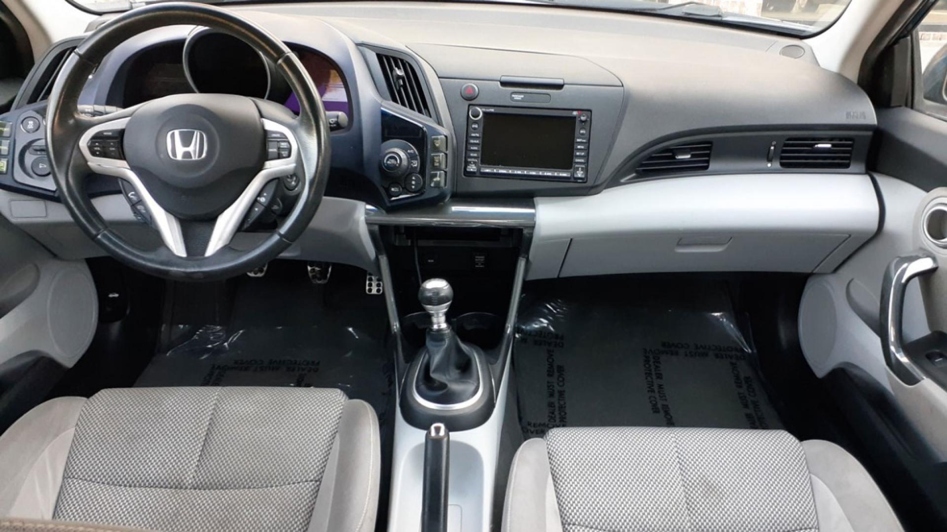 2011 Honda CR-Z EX 6M (JHMZF1C69BS) , 6-Speed Manual transmission, located at 7710 Tara Blvd, Jonesboro, GA, 30236, (678) 450-1000, 33.544365, -84.367821 - Photo#9