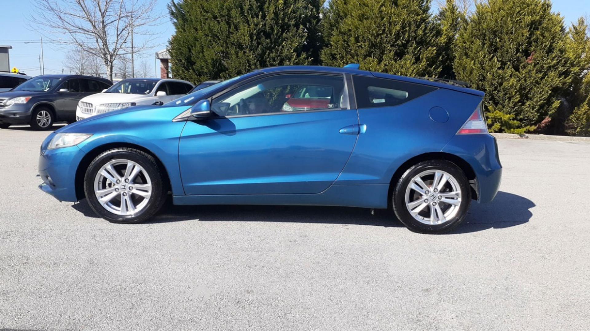2011 Honda CR-Z EX 6M (JHMZF1C69BS) , 6-Speed Manual transmission, located at 7710 Tara Blvd, Jonesboro, GA, 30236, (678) 450-1000, 33.544365, -84.367821 - Photo#3