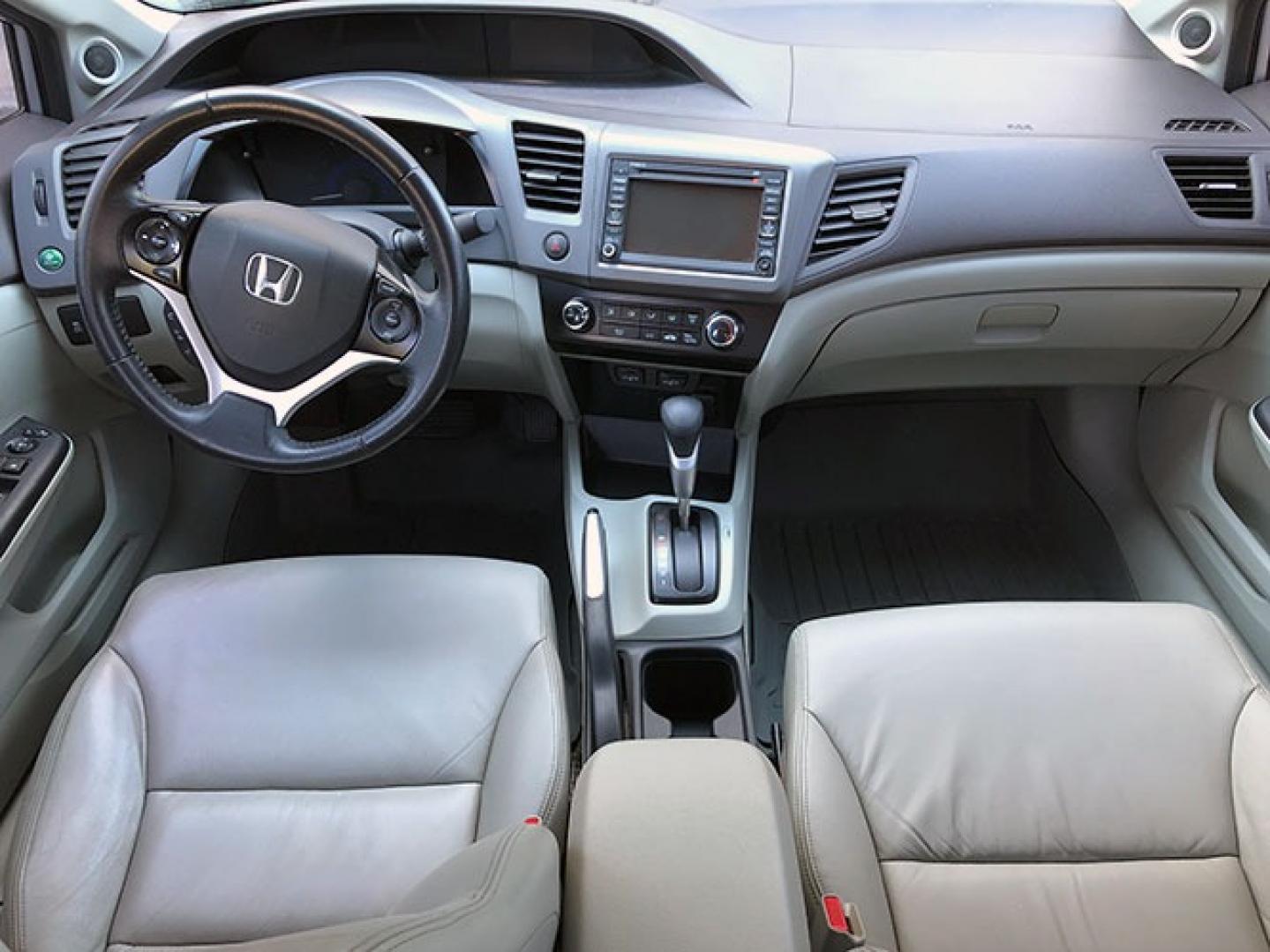 2012 Honda Civic EX-L Sedan 5-Speed Automatic (19XFB2F97CE) with an 1.8L L4 SOHC 16V engine, 5-Speed Automatic transmission, located at 7710 Tara Blvd, Jonesboro, GA, 30236, (678) 450-1000, 33.544365, -84.367821 - Photo#9