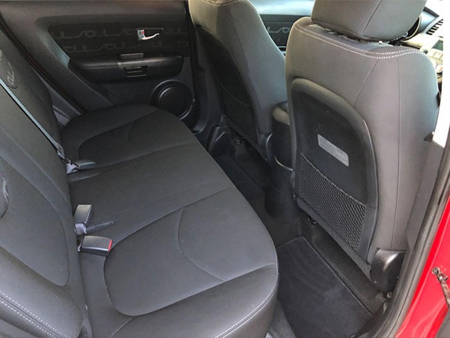 2012 Kia Soul ! (KNDJT2A63C7) with an 2.0L L4 DOHC 16V engine, located at 7710 Tara Blvd, Jonesboro, GA, 30236, (678) 450-1000, 33.544365, -84.367821 - Photo#13