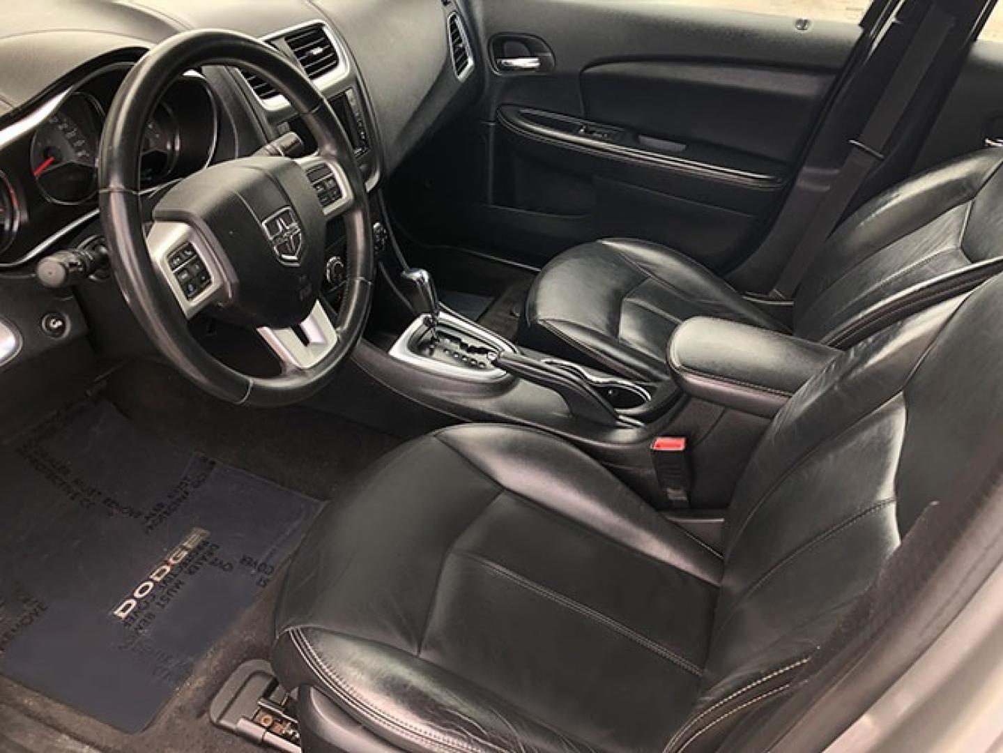 2014 Dodge Avenger SXT (1C3CDZCB3EN) with an 2.4L L4 DOHC 16V engine, 6-Speed Automatic transmission, located at 620 Jesse Jewell Pkwy, Gainesville, GA, 30501, (678) 450-1000, 34.305923, -83.809784 - Photo#8